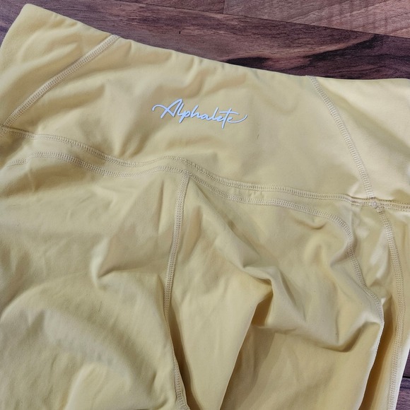 Alphalete Pulse Surge Leggings in color CITRUS Womens size 4/Small - Picture 8 of 10